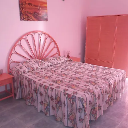 Nyaraló Casa Vacanze Satta *